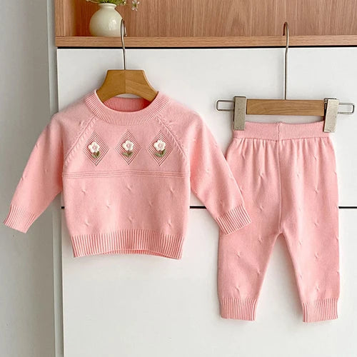 Cozy Two-Piece Outfit Set – Soft Top & Matching Bottoms
