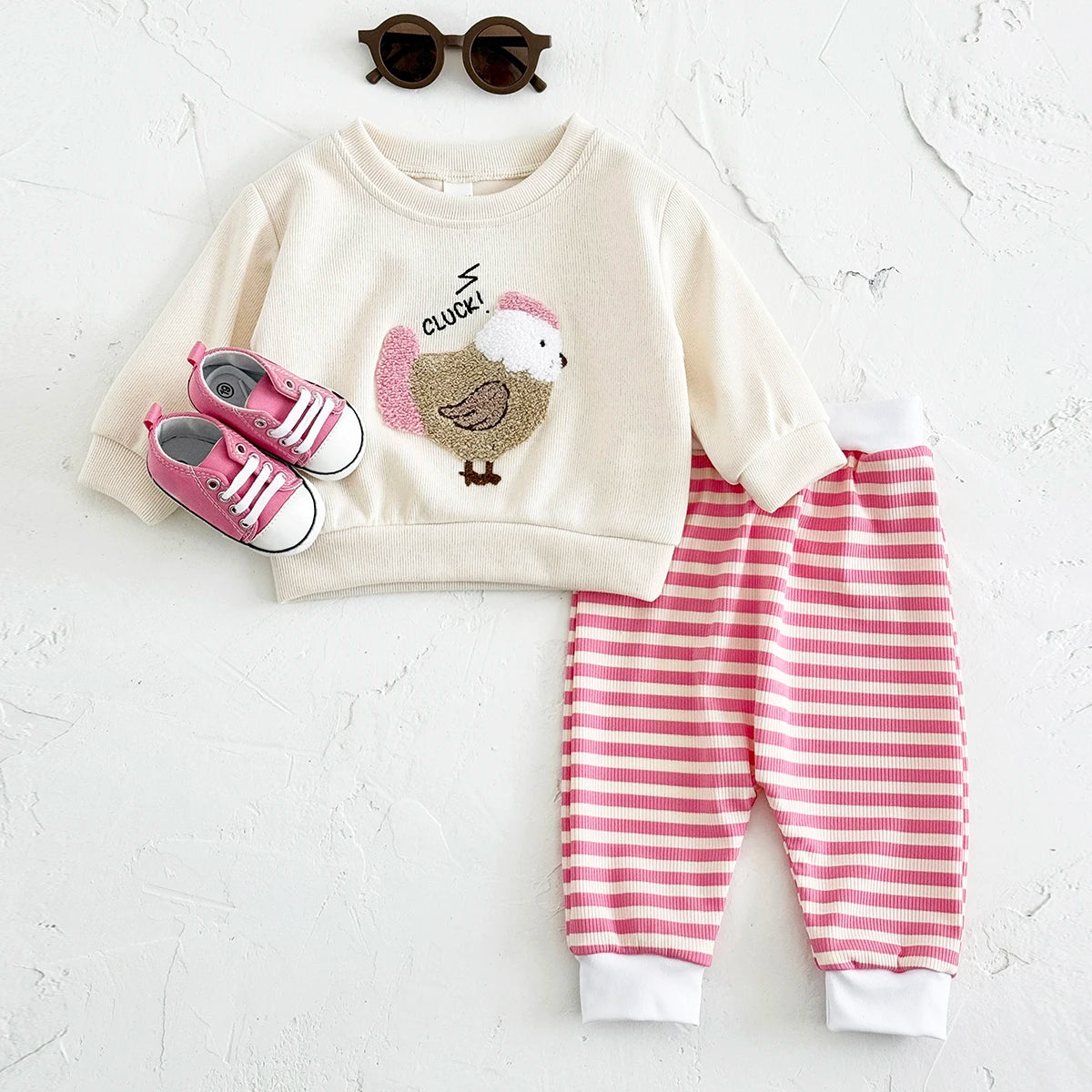 Cozy Two-Piece Outfit Set – Soft Top & Matching Bottoms