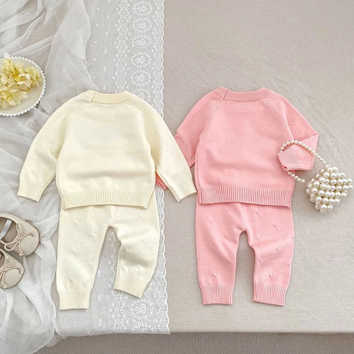 Cozy Two-Piece Outfit Set – Soft Top & Matching Bottoms