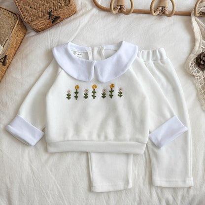 Cozy Two-Piece Outfit Set – Soft Top & Matching Bottoms