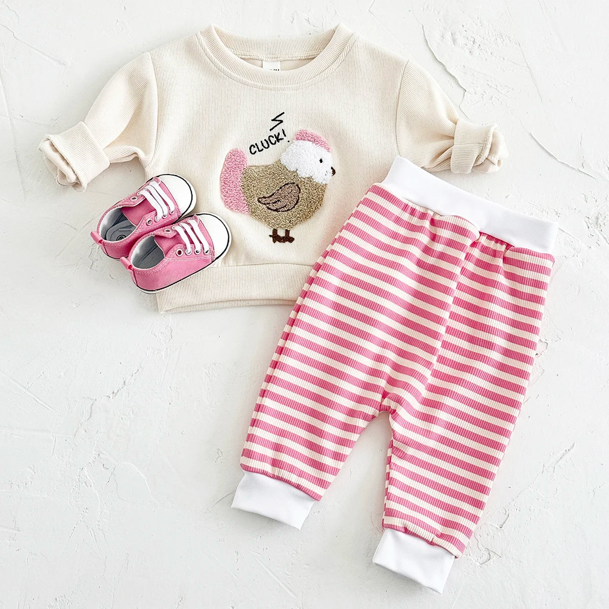 Cozy Two-Piece Outfit Set – Soft Top & Matching Bottoms