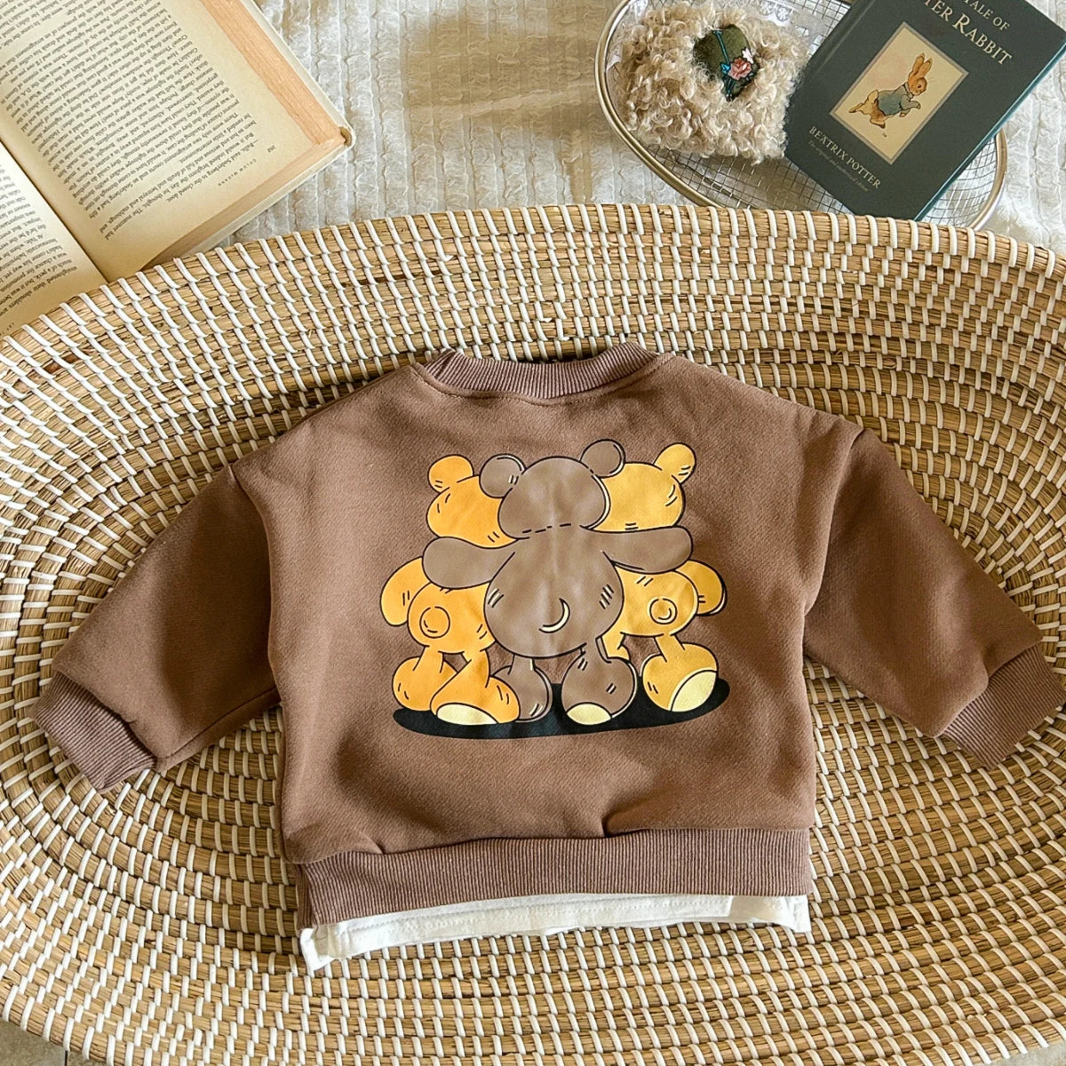 Cozy Two-Piece Outfit Set – Soft Top & Matching Bottoms