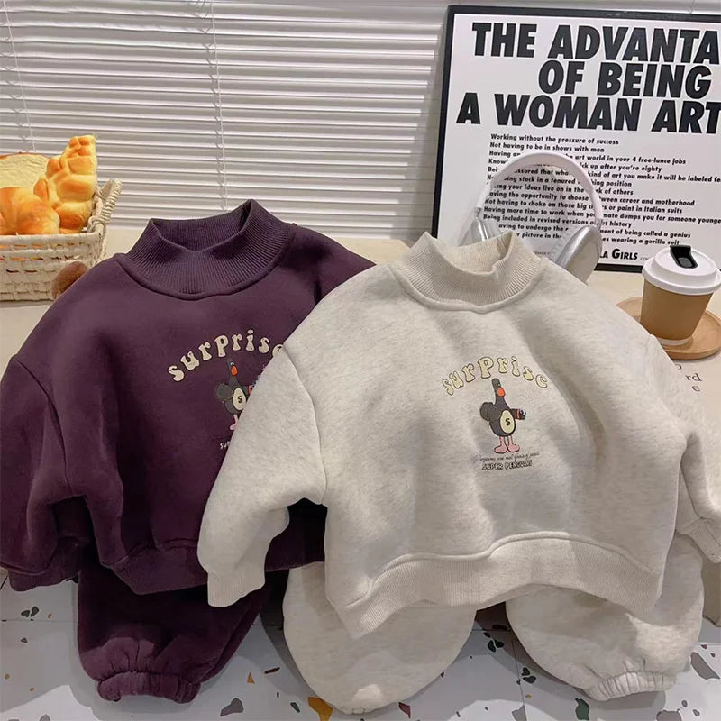 Cozy Two-Piece Outfit Set – Soft Top & Matching Bottoms