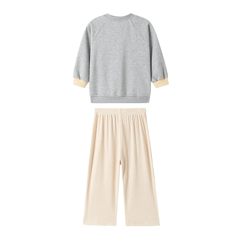 Charming two-piece set