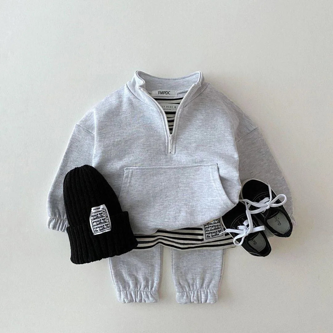 Cozy Two-Piece Outfit Set – Soft Top & Matching Bottoms