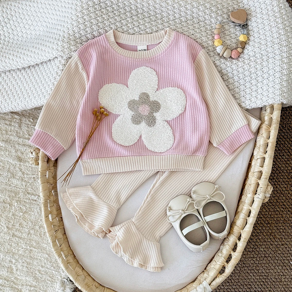 Cozy Two-Piece Outfit Set – Soft Top & Matching Bottoms