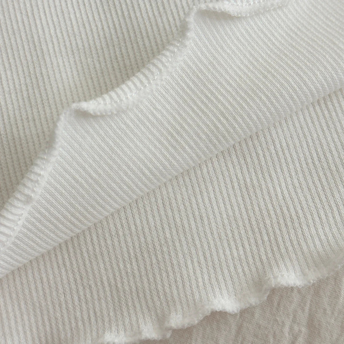 Cozy Two-Piece Outfit Set – Soft Top & Matching Bottoms