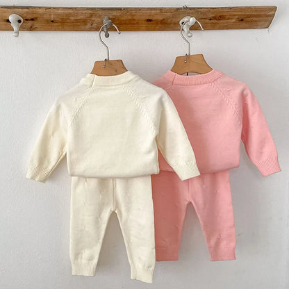 Cozy Two-Piece Outfit Set – Soft Top & Matching Bottoms