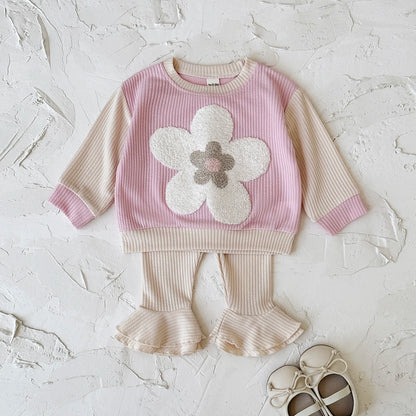 Cozy Two-Piece Outfit Set – Soft Top & Matching Bottoms