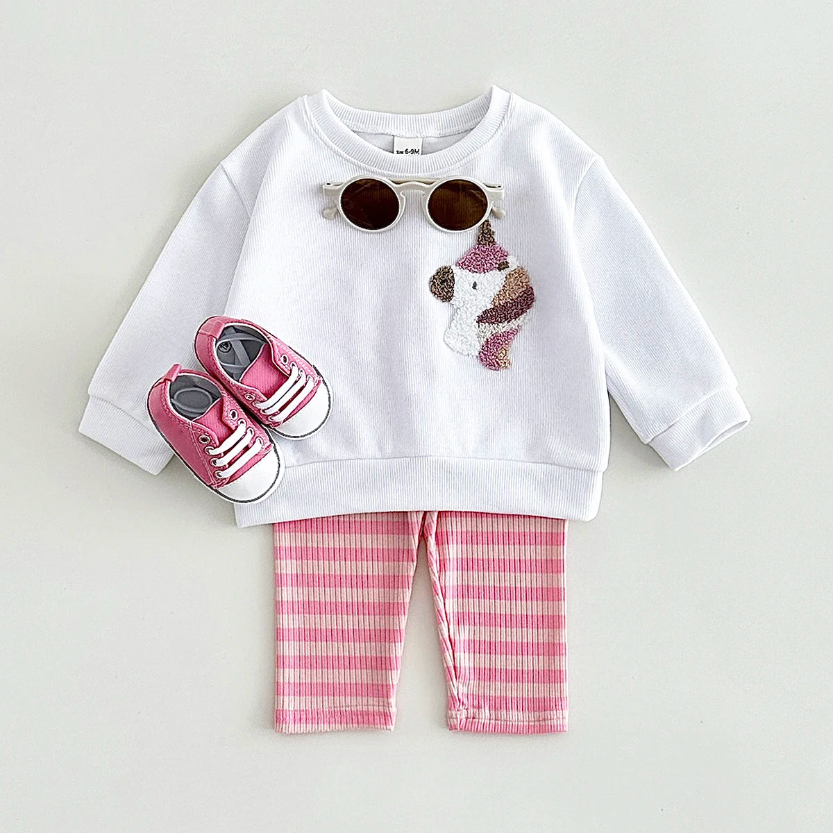Cozy Two-Piece Outfit Set – Soft Top & Matching Bottoms