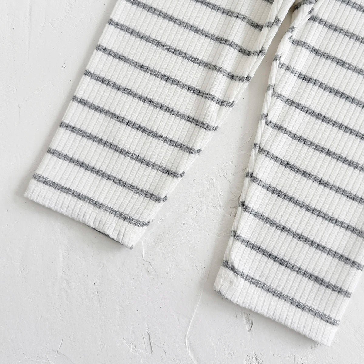 Children's Cozy Two - Piece Outfit Set – Soft Top & Matching Bottoms - Ewapi