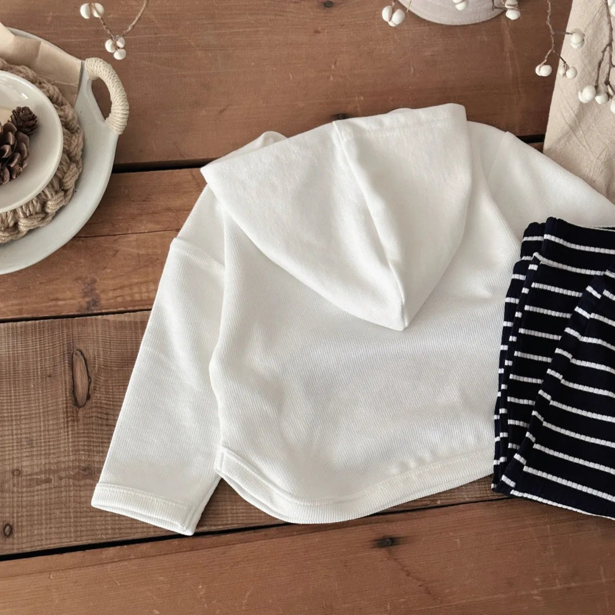 Children's Cozy Two - Piece Outfit Set – Soft Top & Matching Bottoms - Ewapi