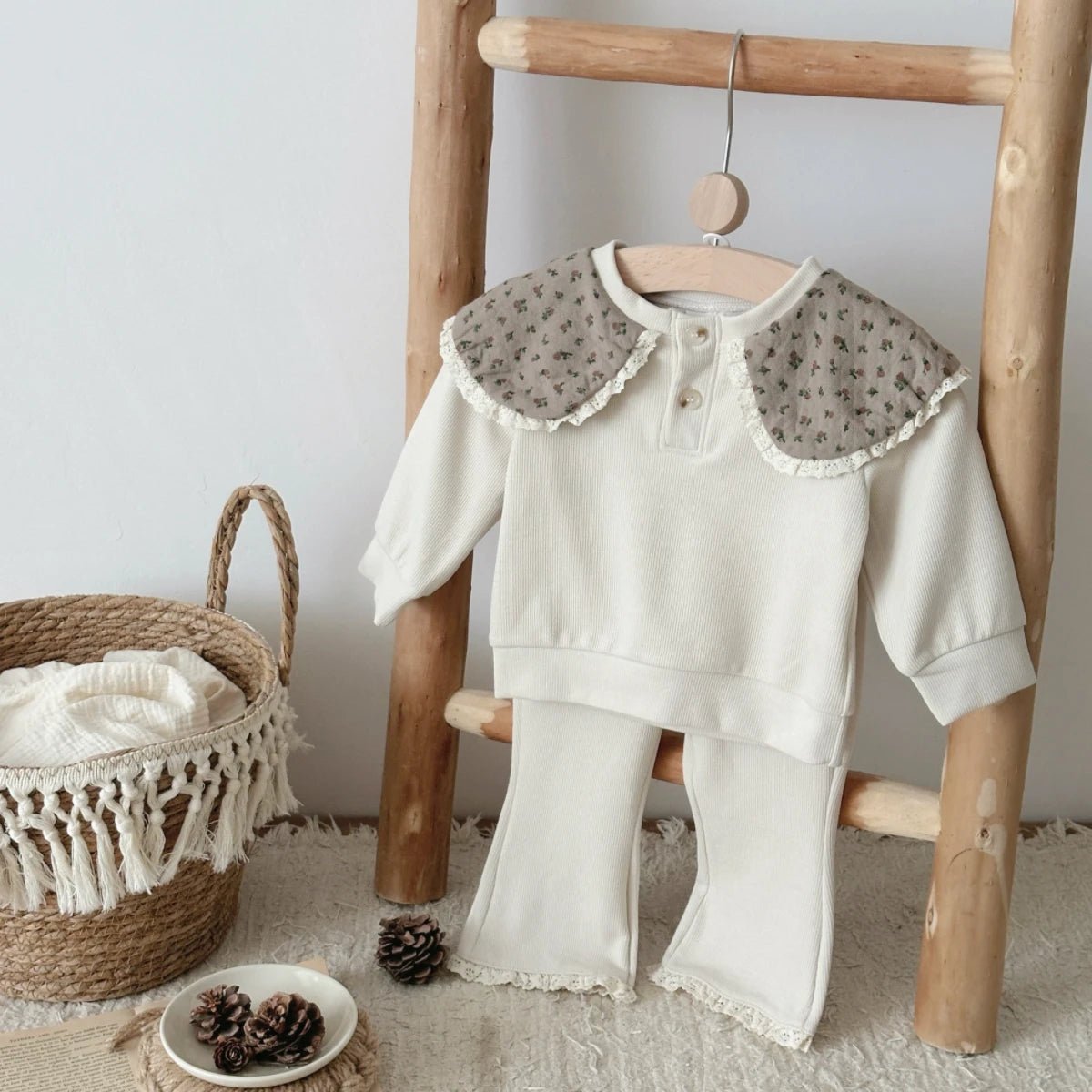Children's Cozy Two - Piece Outfit Set – Soft Top & Matching Bottoms - Ewapi