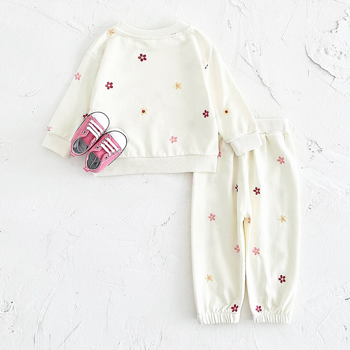 Children's Cozy Two - Piece Outfit Set – Soft Top & Matching Bottoms - Ewapi